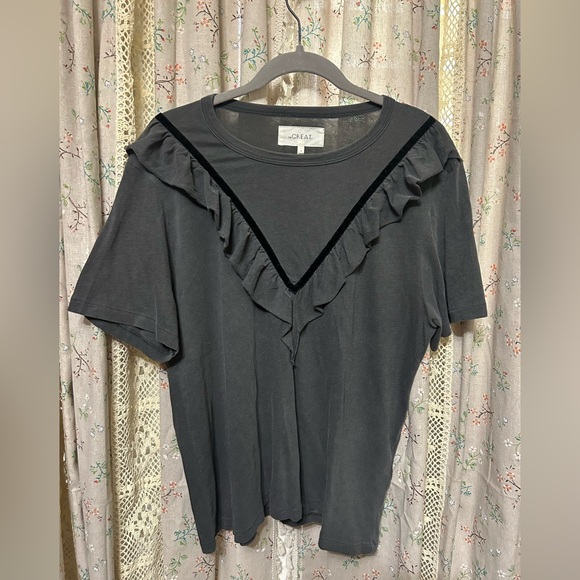 THE GREAT. Tops - The Great. Ribbon Tuxedo Gray Short Sleeve Top Size 2 Medium. EUC